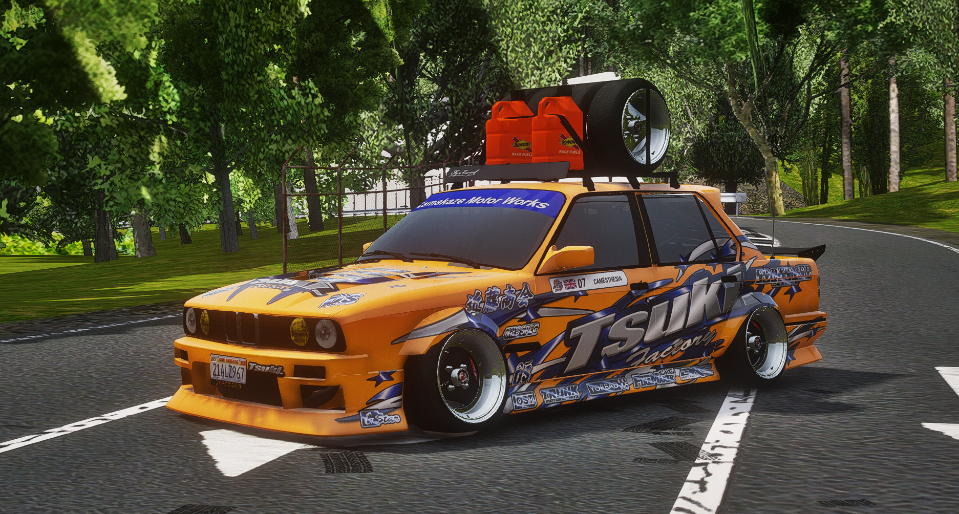 BMW E30 SEDAN (TSUKI EDITION)